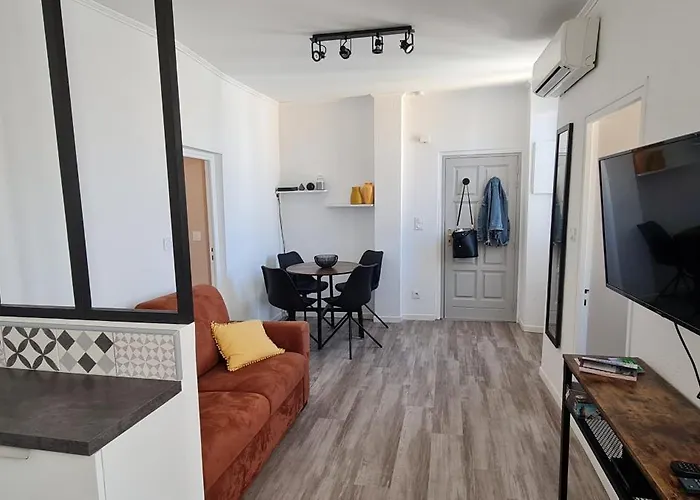 Location Centre Corse Vue Vieux Port