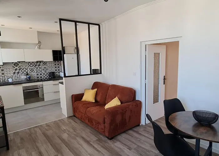 Location Centre Corse Vue Vieux Port